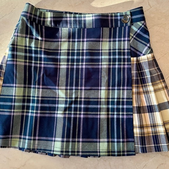 NWOT Urban Outfitters Plaid Wrap Skirt Blue-Green Pleated Mini M Never Worn $68 - Picture 2 of 8